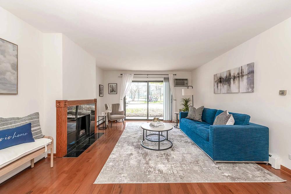 Barrington Lakes 2200 Hassell Rd, Hoffman Estates, IL 60169, Chicago Hoffman Estates - Leasing by Cross Street