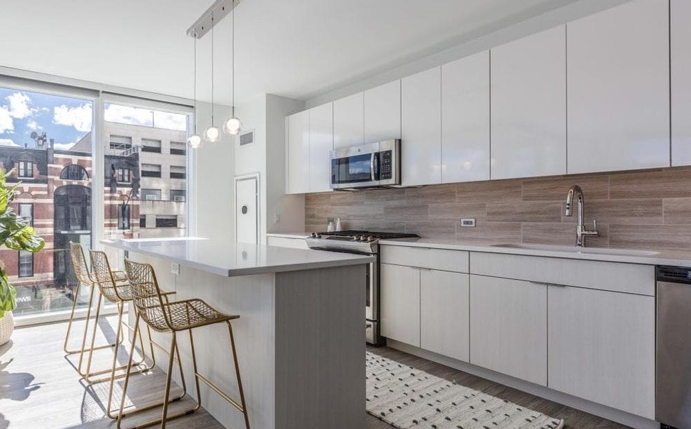 The Apartments at Lincoln Common 2345 N Lincoln Ave, Chicago, IL 60614