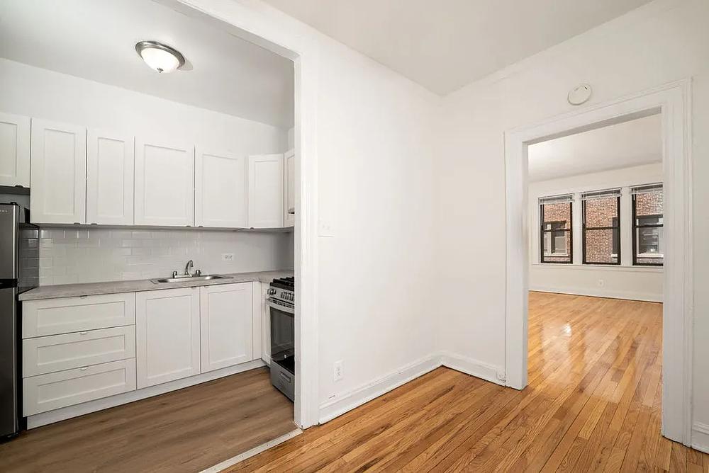 632-42 W Addison 632-644 W Addison St, Chicago, IL 60613