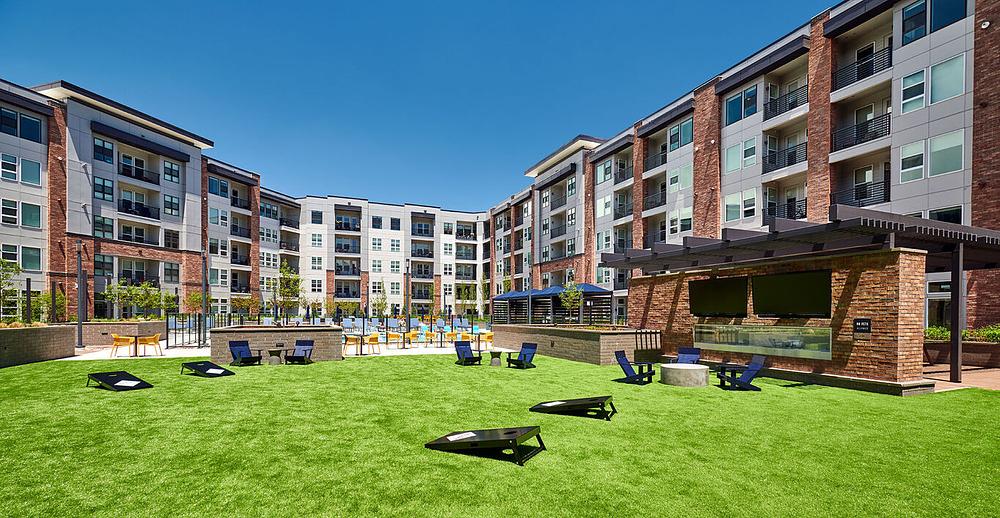 The Henry  201 E Mississippi Ave, Denver, CO 80210 Washington Park West - Leasing by Cross Street