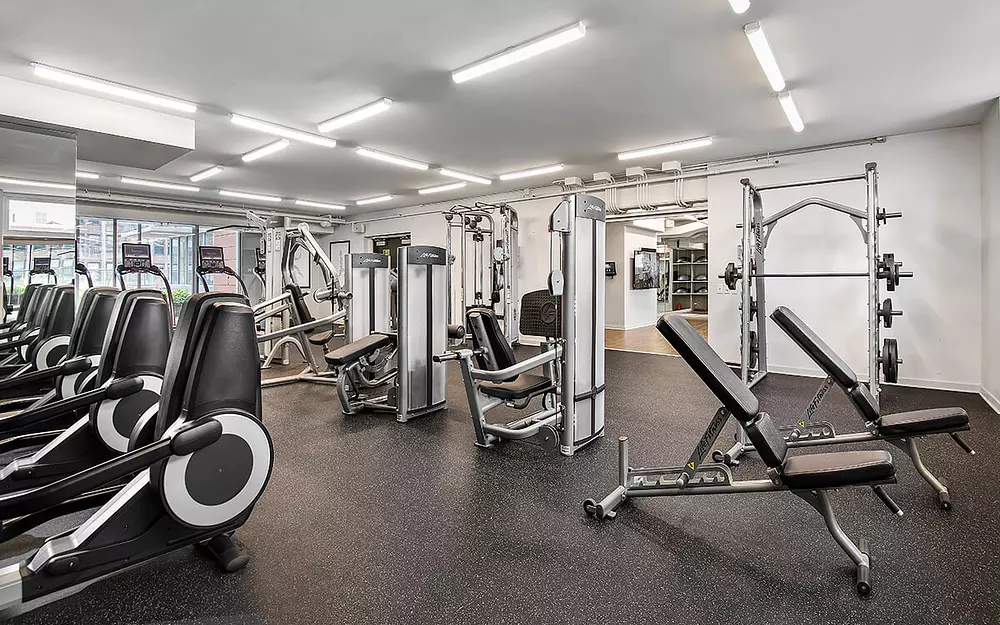 Burnham Pointe 730 S Clark St, Chicago, IL 60605
