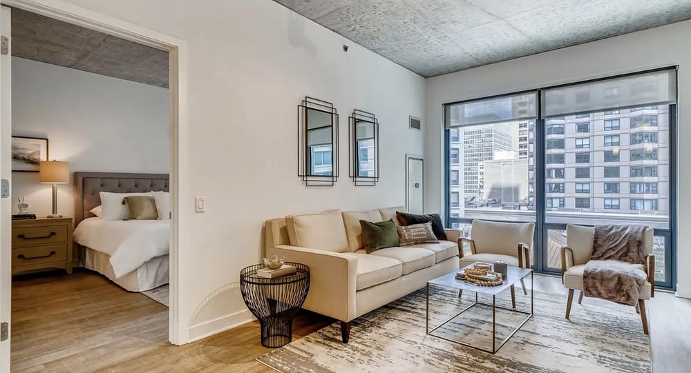 Sienna 423 E Ohio St, Chicago, IL 60611