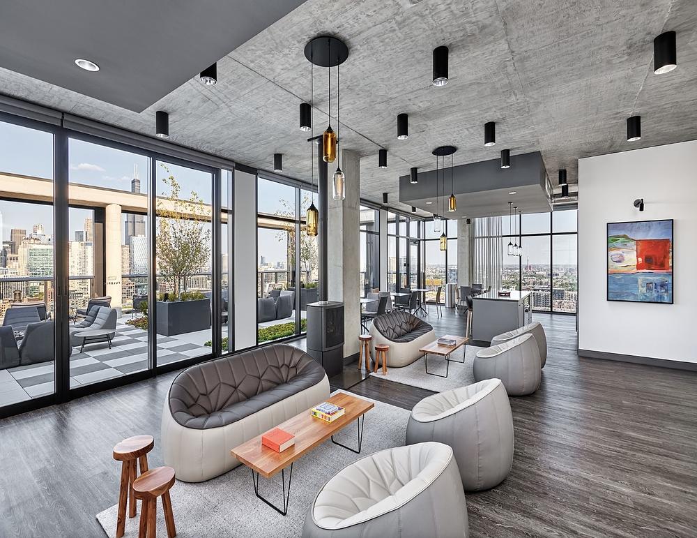 Fulbrix 160 N Elizabeth St, Chicago, IL 60607