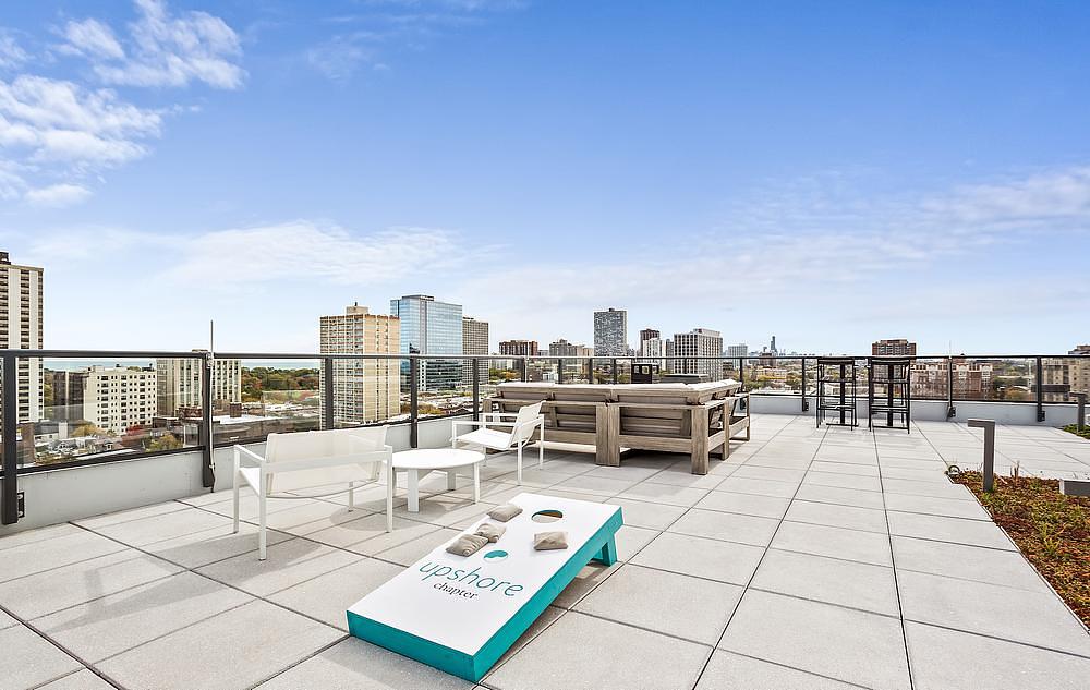 Upshore Chapter Apartments 4555 N Sheridan Rd, Chicago, IL 60640