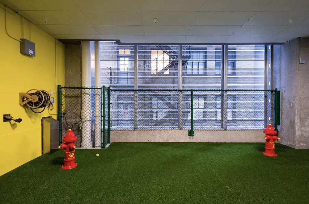 73 East Lake 73 E Lake St, Chicago, IL 60601