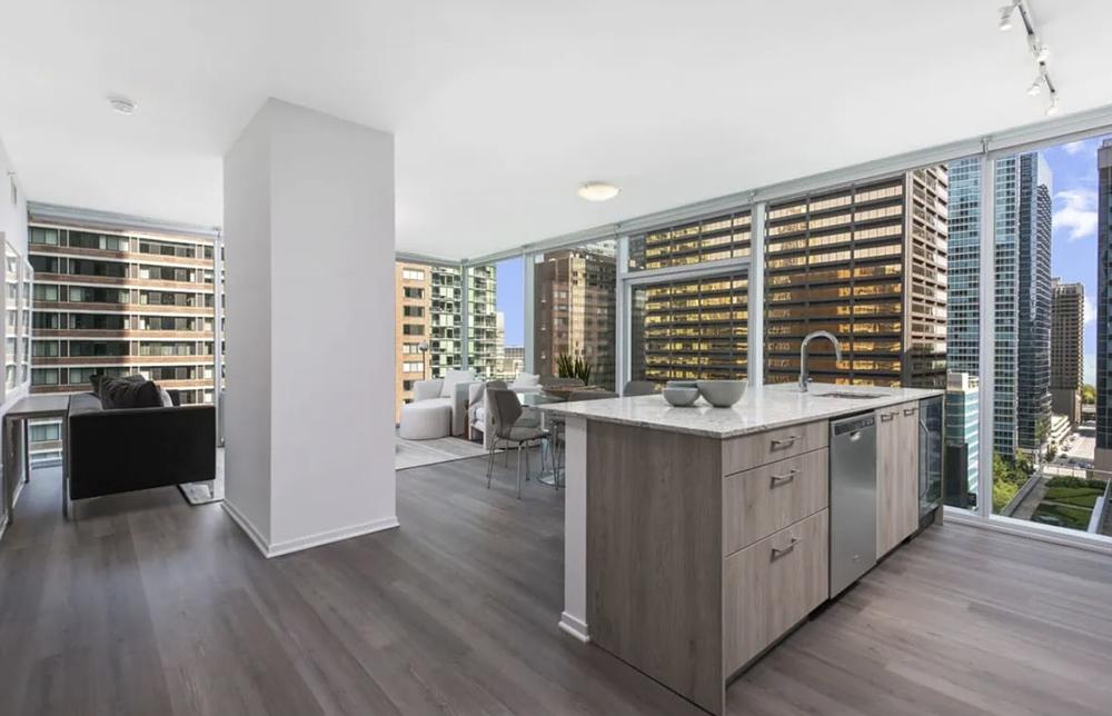 Optima Signature 220 E Illinois St, Chicago, IL 60611