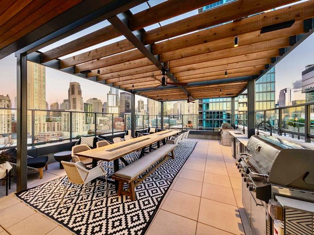 Marlowe 169 W Huron St, Chicago, IL 60654 River North - Leasing by Cross Street