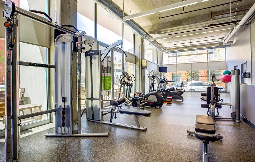 Mondial River West 910 W Huron St, Chicago, IL 60642