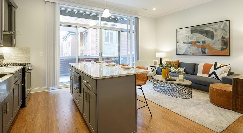 Monroe Aberdeen Place 1050 W Monroe St, Chicago, IL 60607 Fulton Market, West Loop - Leasing by Cross Street