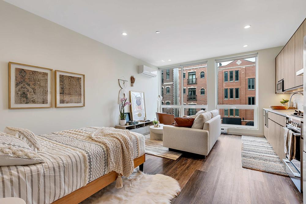 1122 W Chicago - Nevele22 1122 W Chicago Ave, Chicago, IL 60642