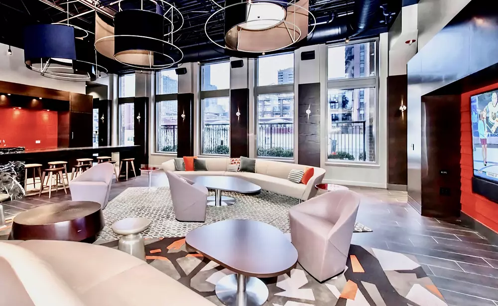 Echelon Chicago 353 N Des Plaines St, Chicago, IL 60661