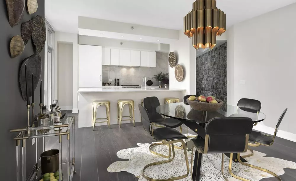 Two West 2 W Delaware Pl, Chicago, IL 60610