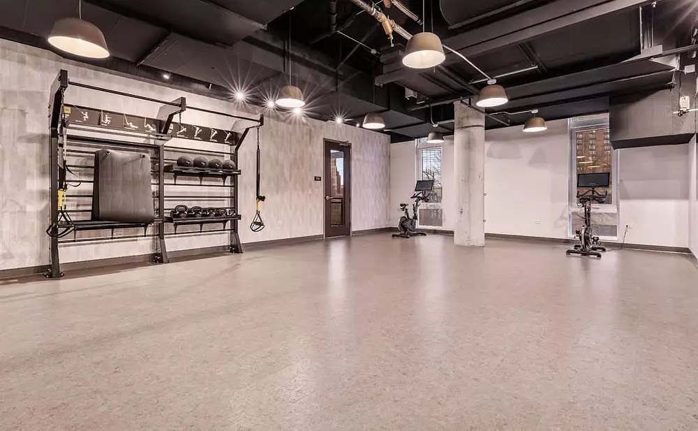 Cadence 2050 W Ogden Ave, Chicago, IL 60612