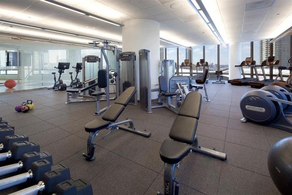 Hubbard Place 360 W Hubbard St, Chicago, IL 60654