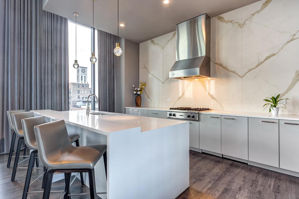 The Van Buren 808 W Van Buren St, Chicago, IL 60661