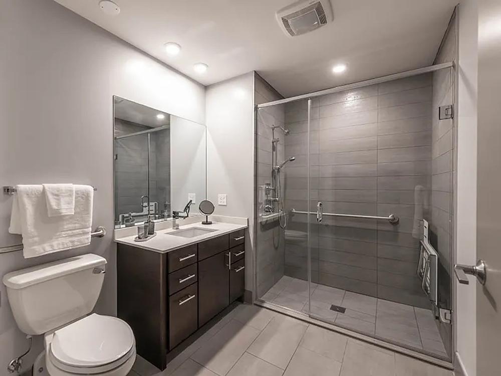 Lofts At River East 445 E Illinois St, Chicago, IL 60611