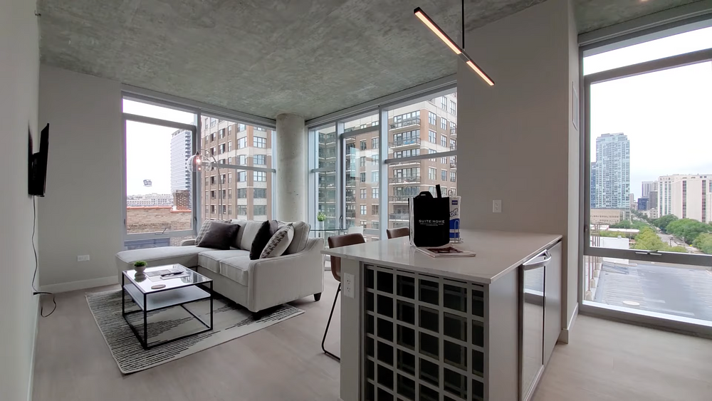 AMLI 808 808 N Wells Street, Chicago, IL 60610