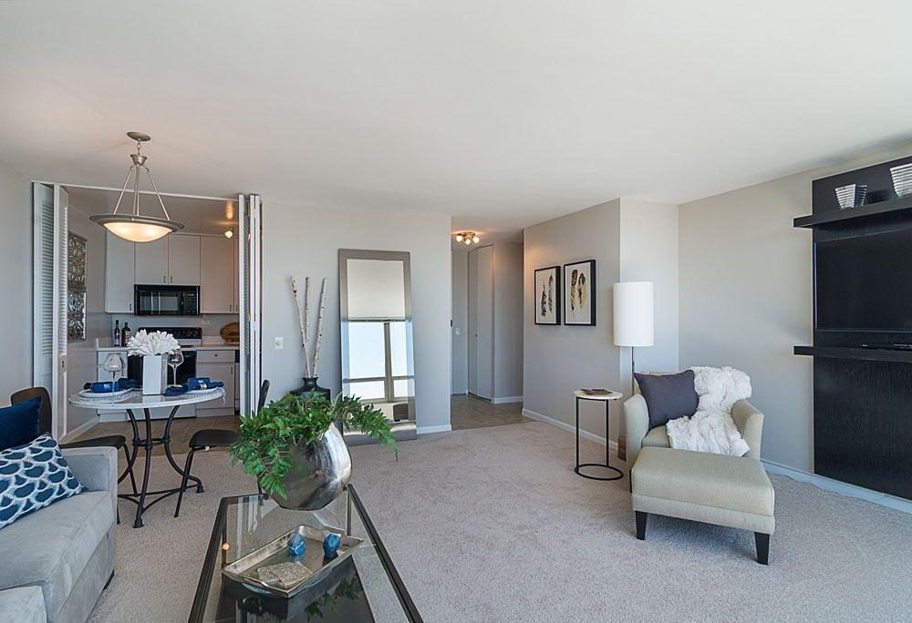3450 N. Lake Shore Drive 3450 N Lake Shore Dr, Chicago, IL 60657