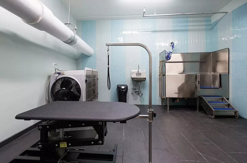 73 East Lake 73 E Lake St, Chicago, IL 60601