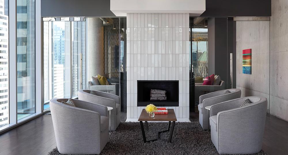 Linea Apartments 215 W Lake St, Chicago, IL 60606
