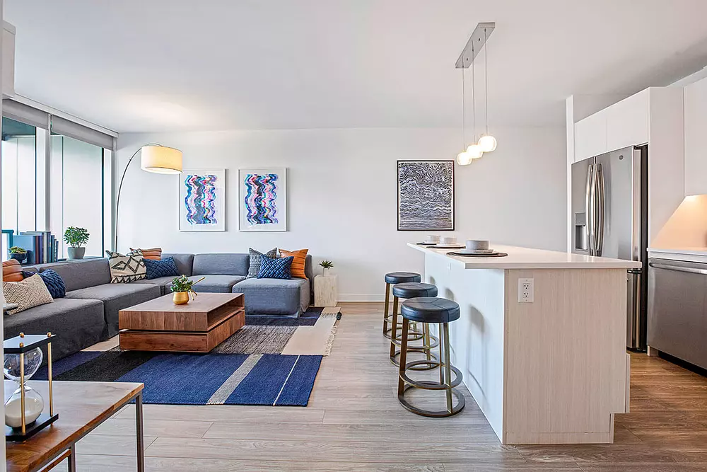 The Apartments at Lincoln Common 2345 N Lincoln Ave, Chicago, IL 60614