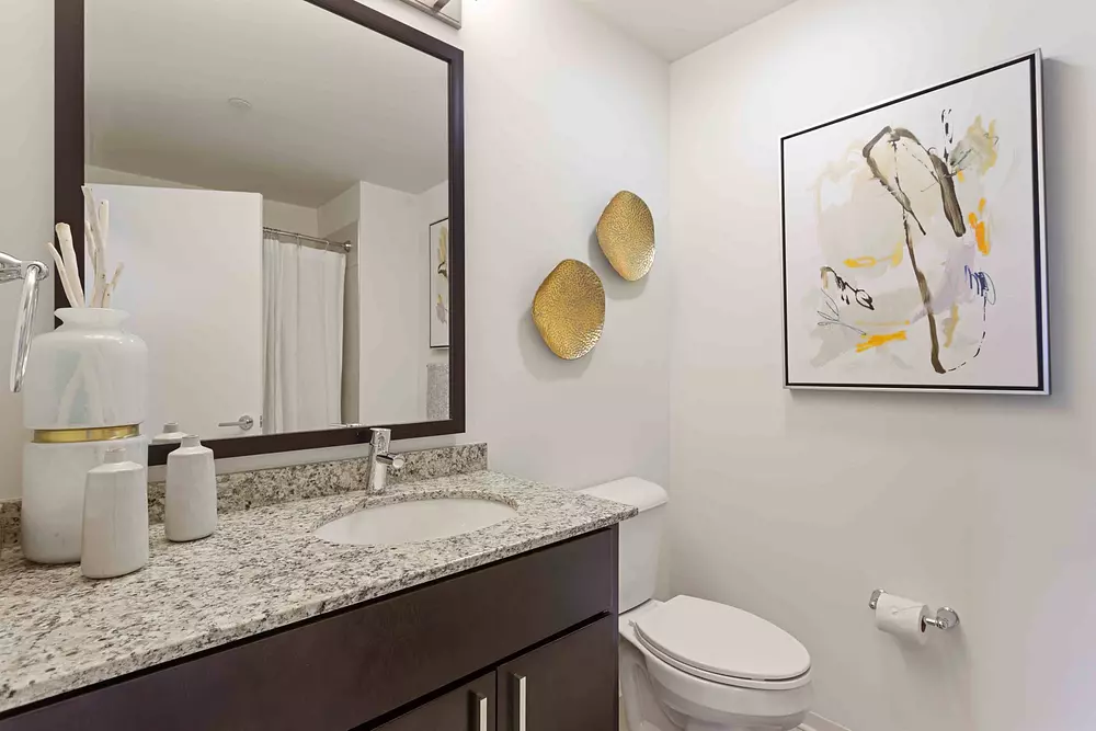 Circa 922 922 W Washington Blvd, Chicago, IL 60607