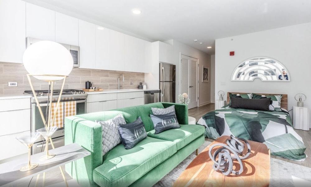 The Apartments at Lincoln Common 2345 N Lincoln Ave, Chicago, IL 60614