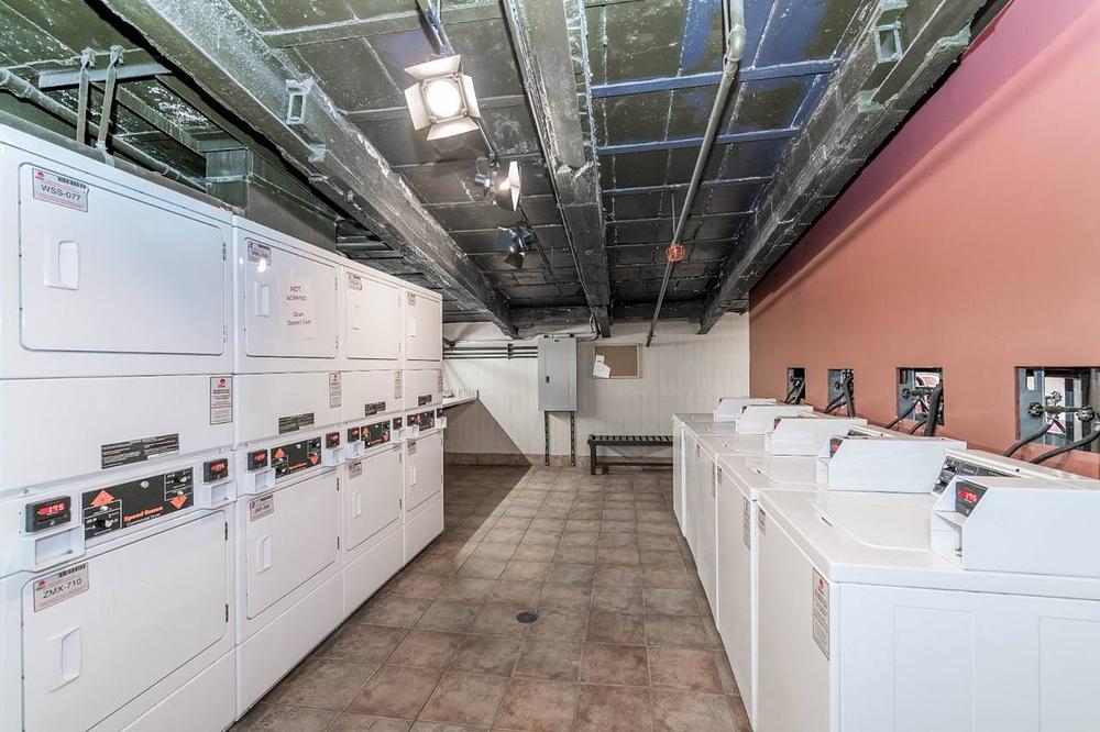 Fisher Building Apartments 343 S Dearborn St, Chicago, IL 60604