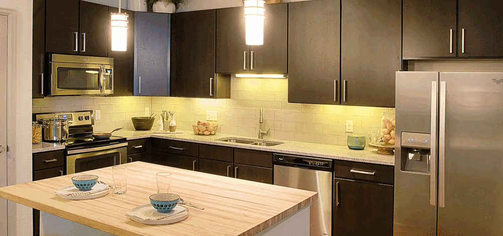AMLI Denargo Market  2525 Wewatta Way, Denver, CO 80216