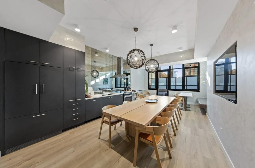 369 Grand by Onni 369 W Grand Ave, Chicago, IL 60654