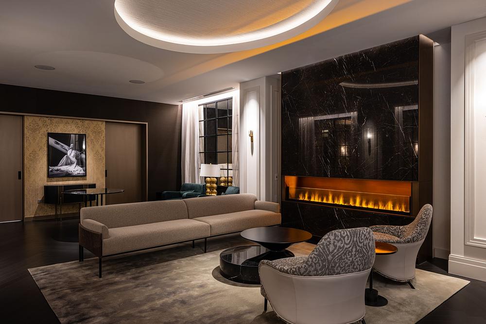 The Belden Stratford 2300 N Lincoln Park, Chicago, IL 60614