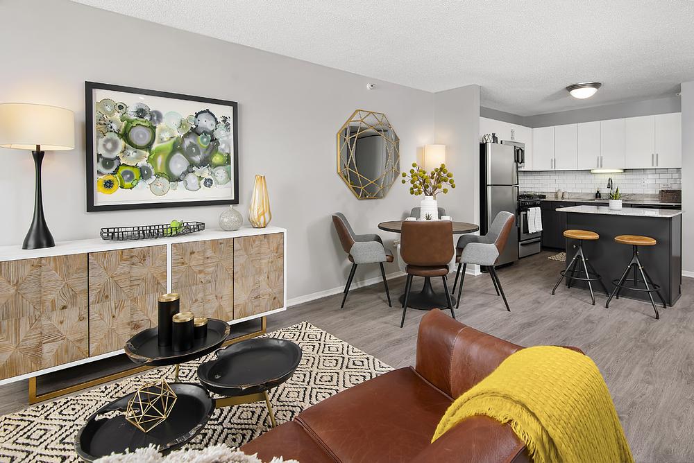 180 North Jefferson 180 N Jefferson St, Chicago, IL 60661