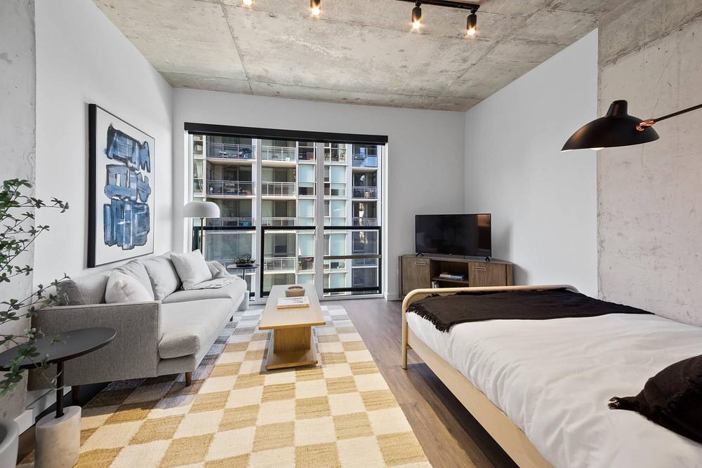 Hugo River North 751 N Hudson Ave, Chicago, IL 60654