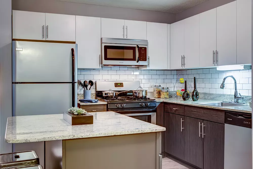 180 North Jefferson 180 N Jefferson St, Chicago, IL 60661