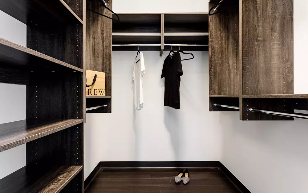 Seven 10 West 710 W Grand Ave, Chicago, IL 60654