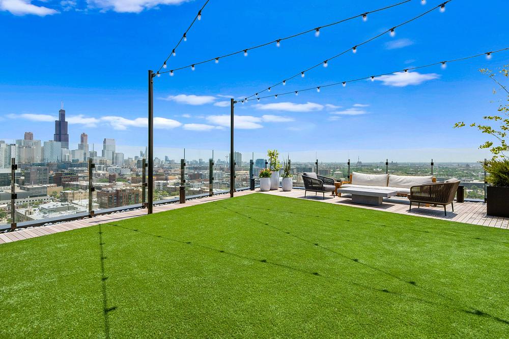 Parq Fulton 1400 W Randolph St, Chicago, IL 60607