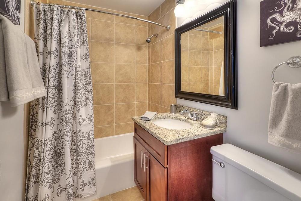 Prairie Shores 2851 S Martin Luther King Dr, Chicago, IL 60616