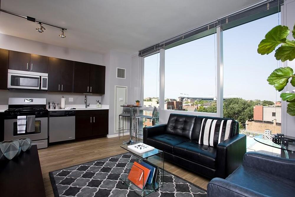 Halsted Flats 3740 N Halsted St, Chicago, IL 60613