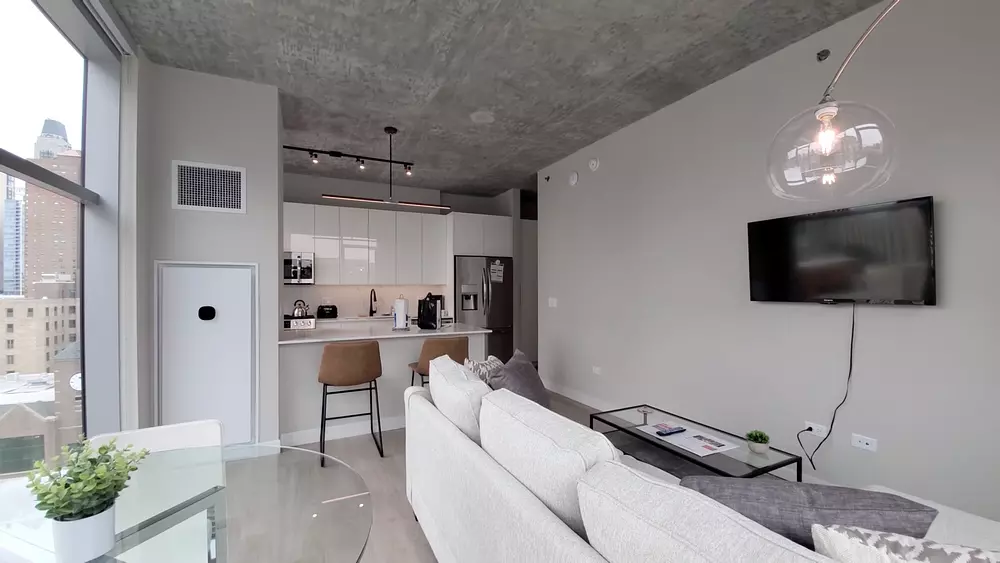 AMLI 808 808 N Wells Street, Chicago, IL 60610