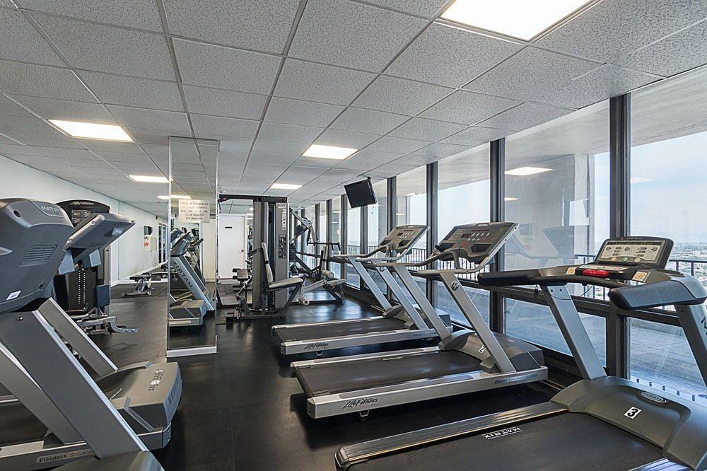3450 N. Lake Shore Drive 3450 N Lake Shore Dr, Chicago, IL 60657