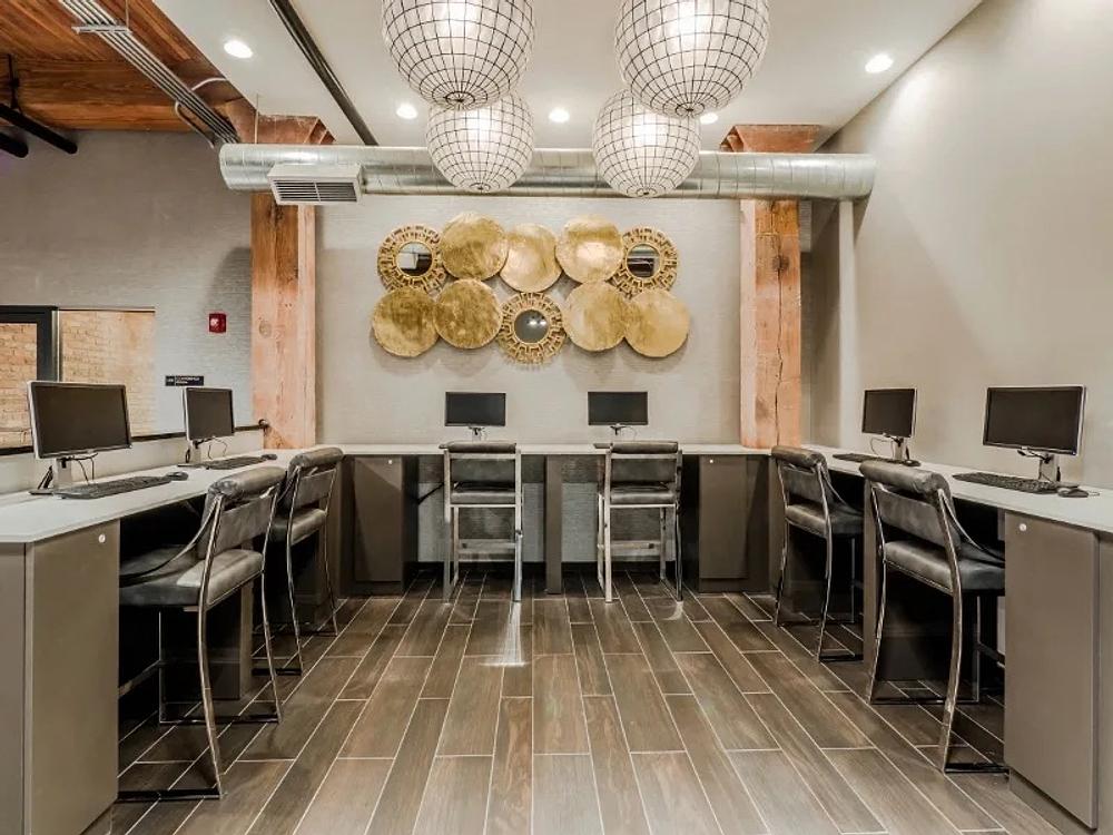Lofts At River East 445 E Illinois St, Chicago, IL 60611