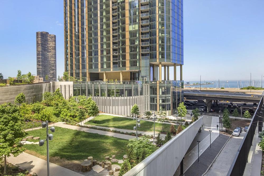 North Harbor Tower 175 N Harbor Dr, Chicago, IL 60601
