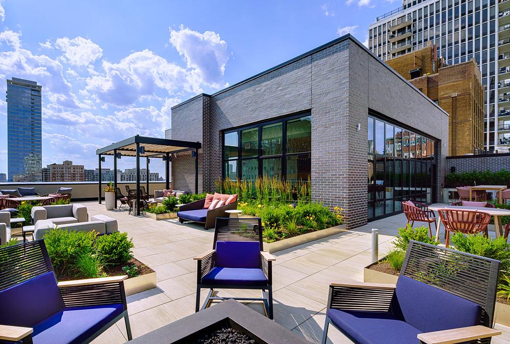 Gild 1210 N State Pkwy, Chicago, IL 60610