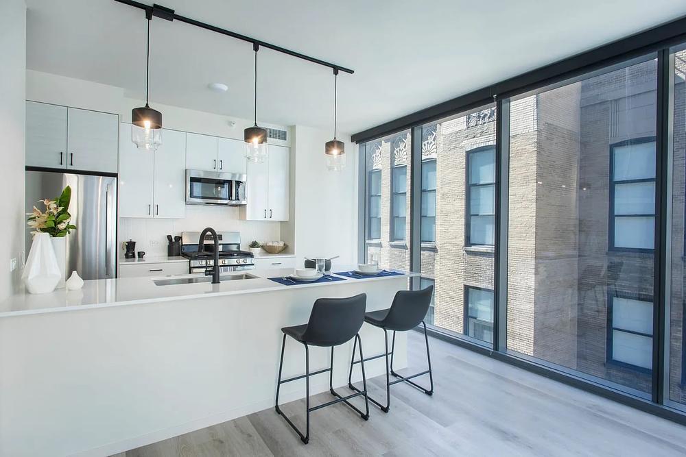 Millie on Michigan 88 E Wacker Place, Chicago, IL 60601