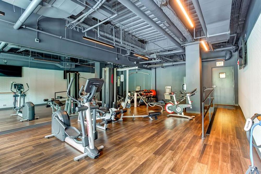 Luxe on Madison 1222 W Madison St, Chicago, IL 60607 Fulton Market, West Loop - Leasing by Cross Street