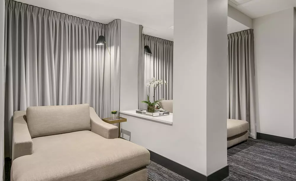 Two West 2 W Delaware Pl, Chicago, IL 60610