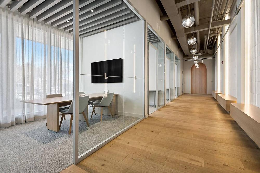 The Lydian 513 S Damen Ave, Chicago, IL 60612 Medical District - Leasing by Cross Street