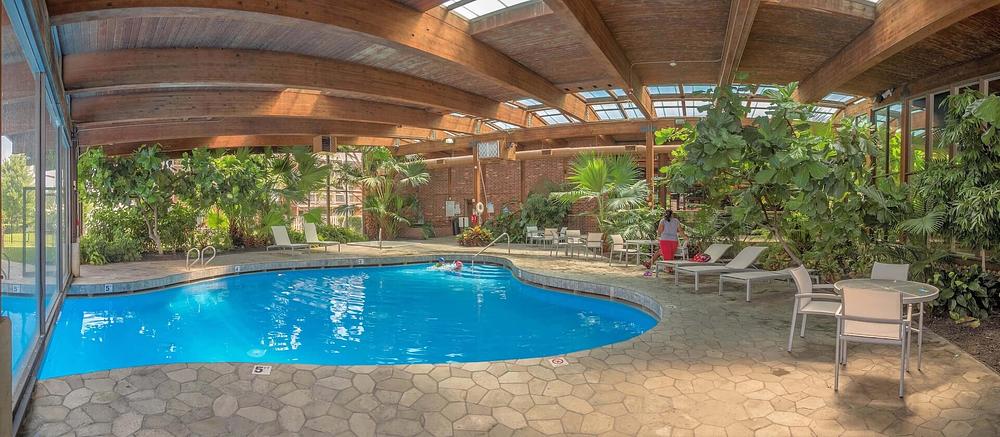 Barrington Lakes 2200 Hassell Rd, Hoffman Estates, IL 60169, Chicago Hoffman Estates - Leasing by Cross Street