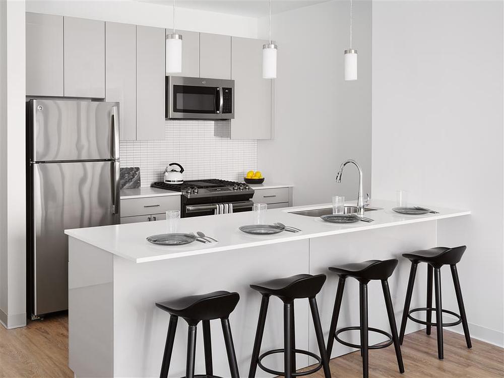 The Van Buren 808 W Van Buren St, Chicago, IL 60661