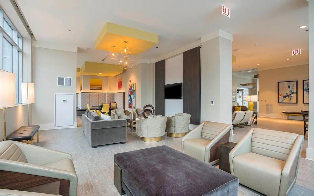 The Elle Apartments 801 S Financial Pl, Chicago, IL 60605